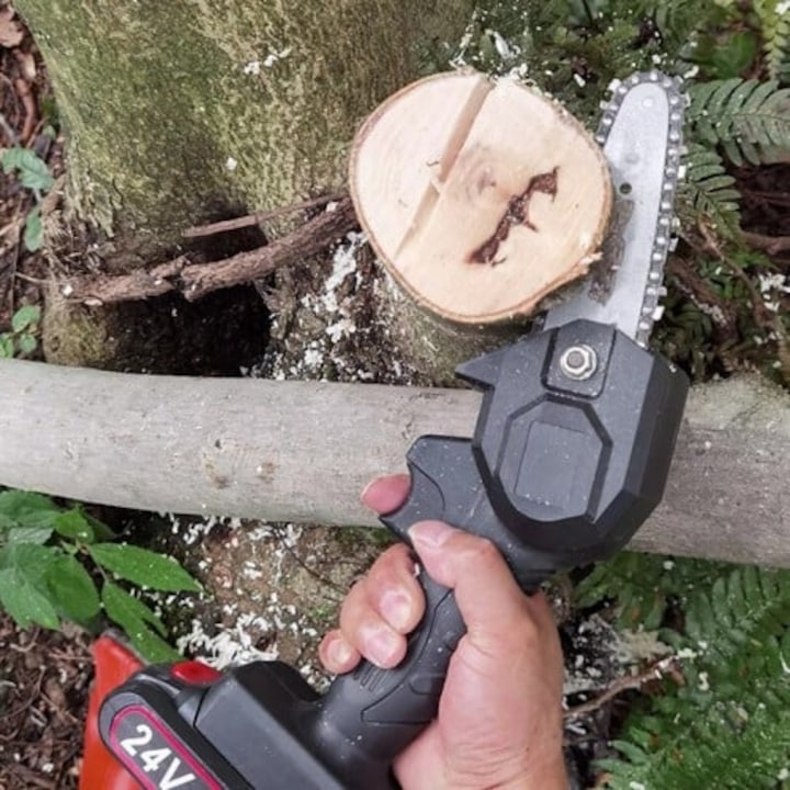 Mini drujba cu lant, fara fir, lama 4 inch, portabila , cu 2 acumulatori 48V+2 lanturi